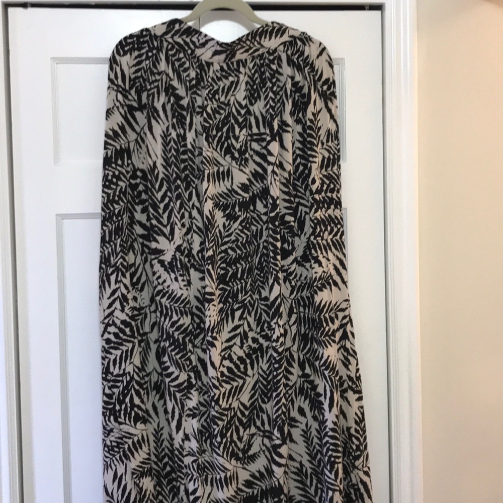 GAP Elastic Waist Maxi Skirt